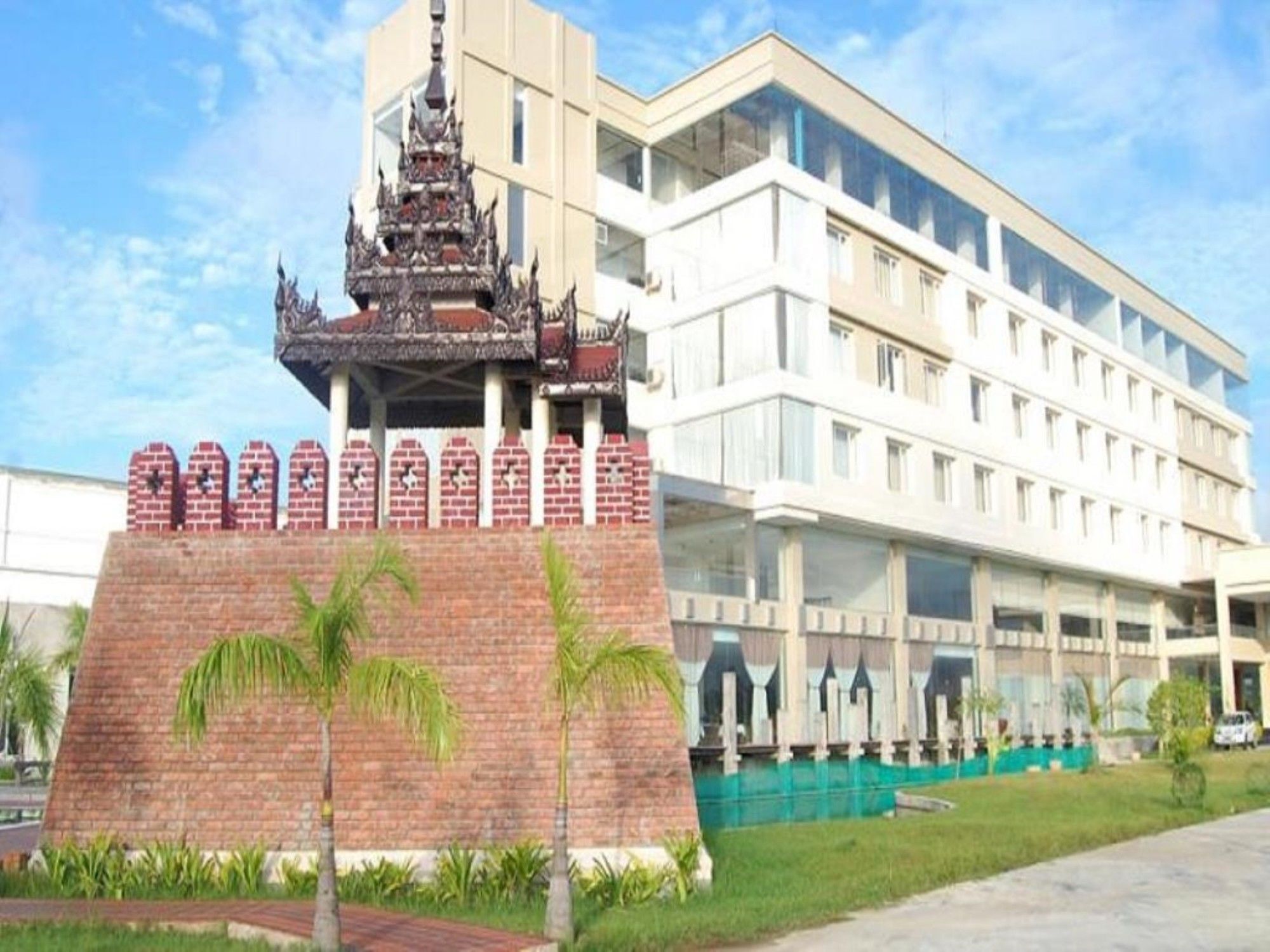 Man Myanmar Hotel Naypyidaw Exterior photo